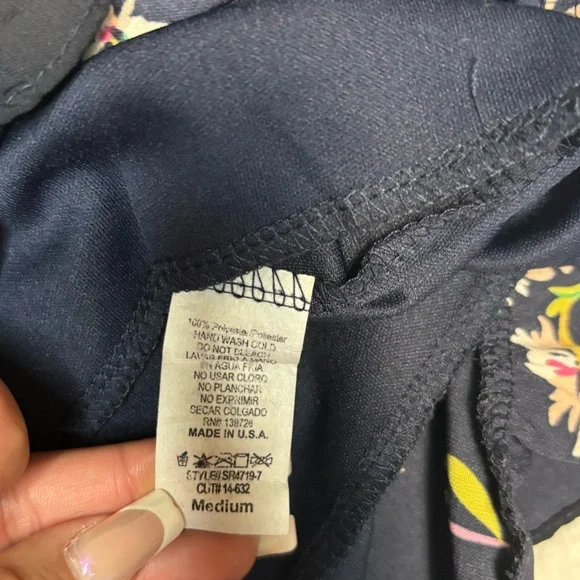 Honey Punch Women Navy Floral Long Sleeve Ruffle Romper - Picture 6 of 10